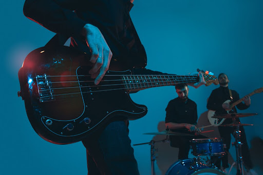 Live Band Shows and Local DJs | Vegas Style NC